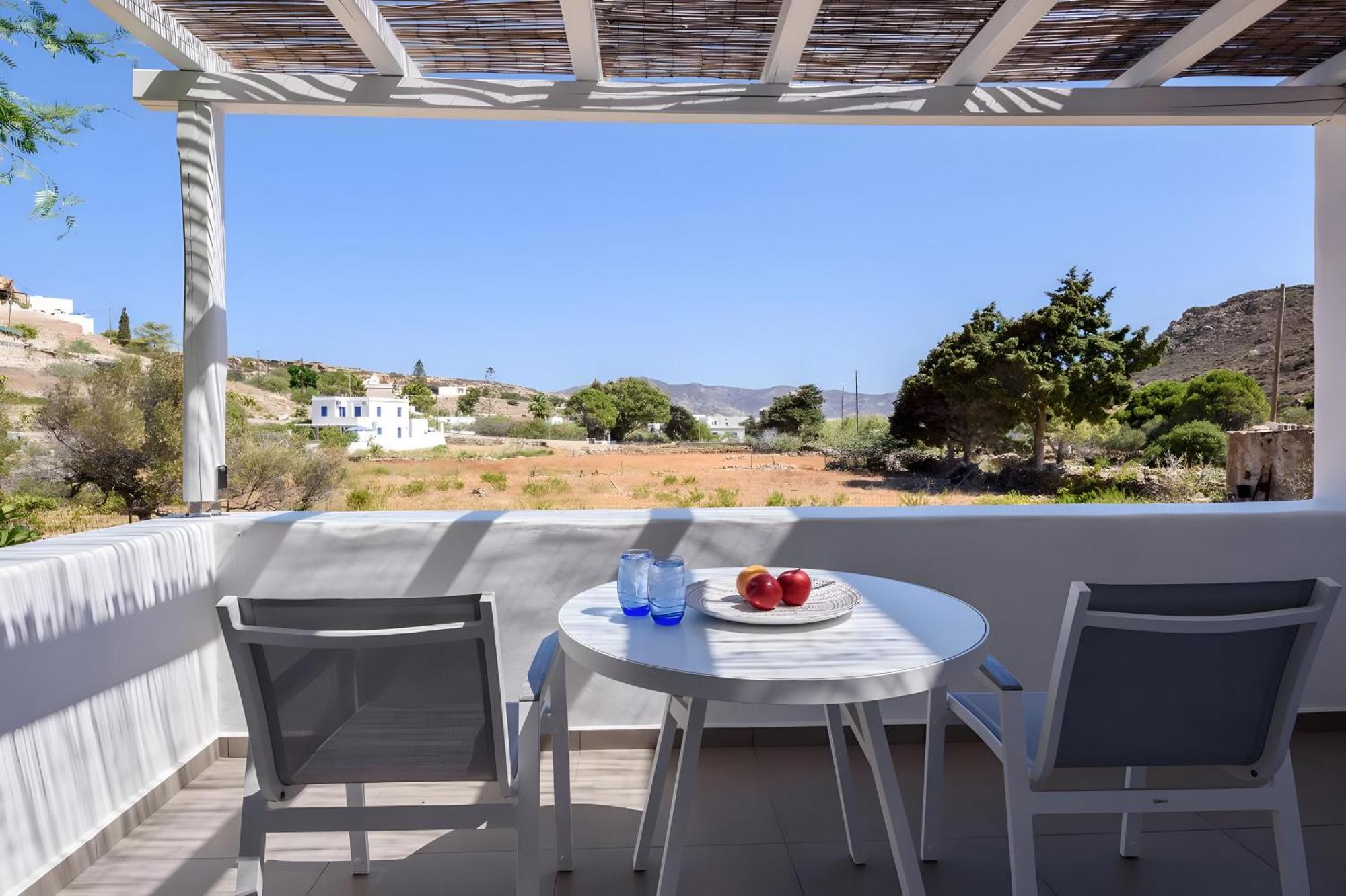 Maisonette No 3 90 Squares Meters Kímolos 外观 照片